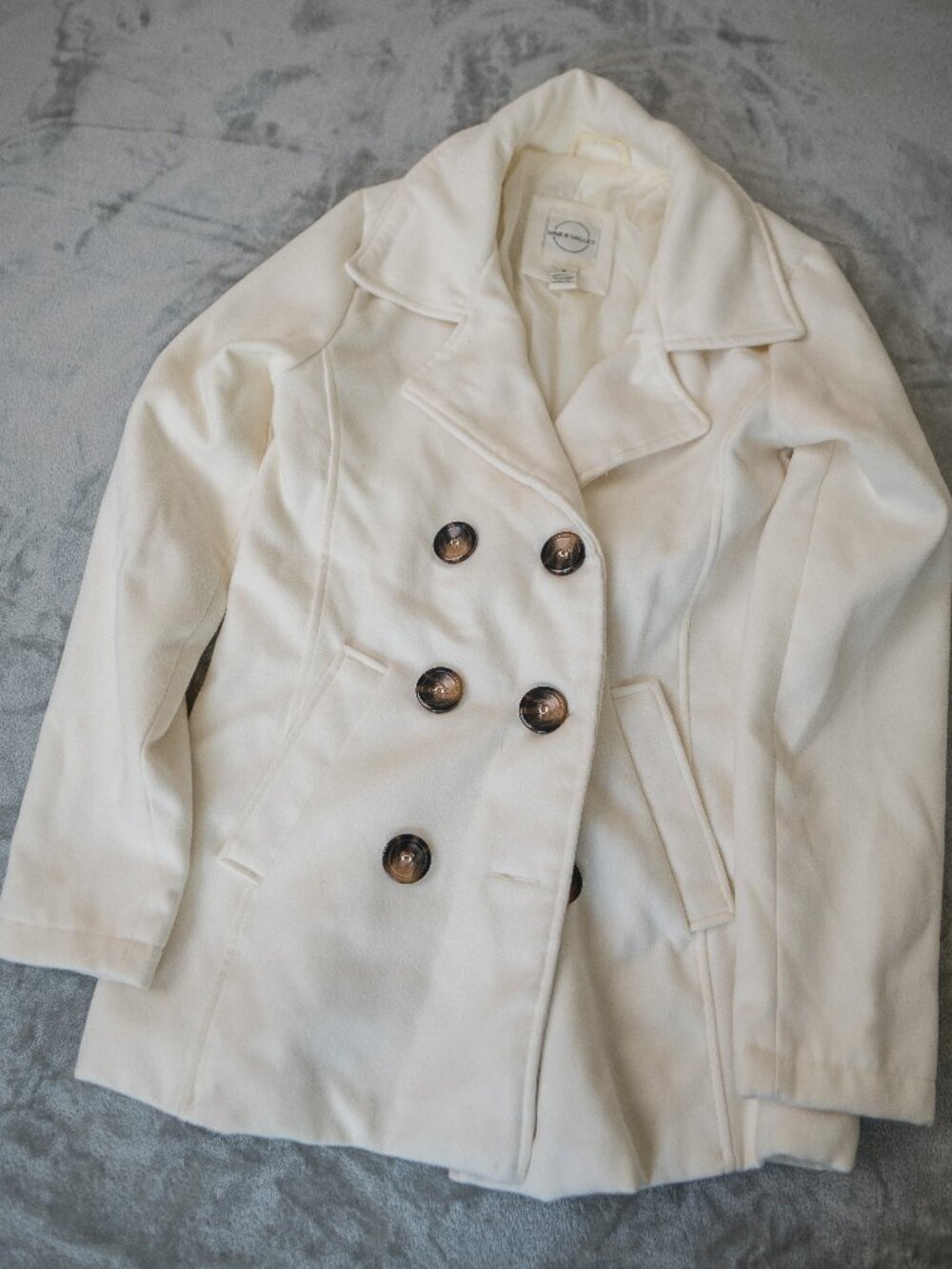 Vine & Valley Womens Coat Size Medium